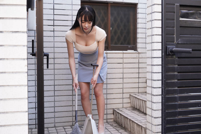 MIAA-057 Istriku diam-diam pergi ke pijat erotis